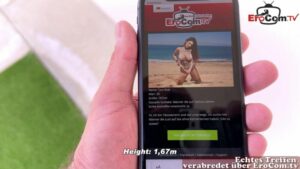 Babe mit dicken Silikonhupen beim Sexdate